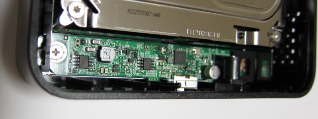 USB-SATAブリッジ - 外付けハードディスク